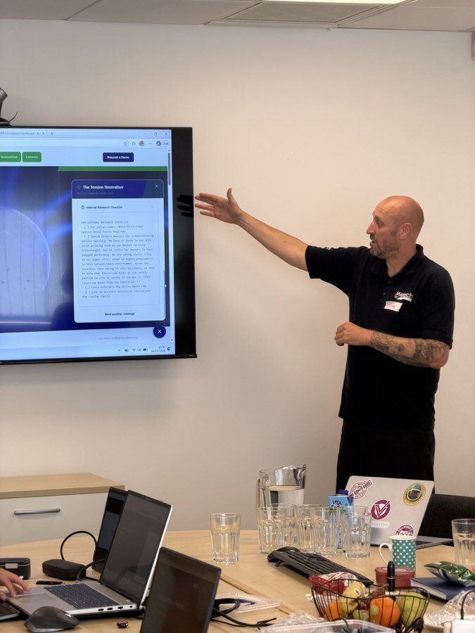 Walking the room through a triaged customer case